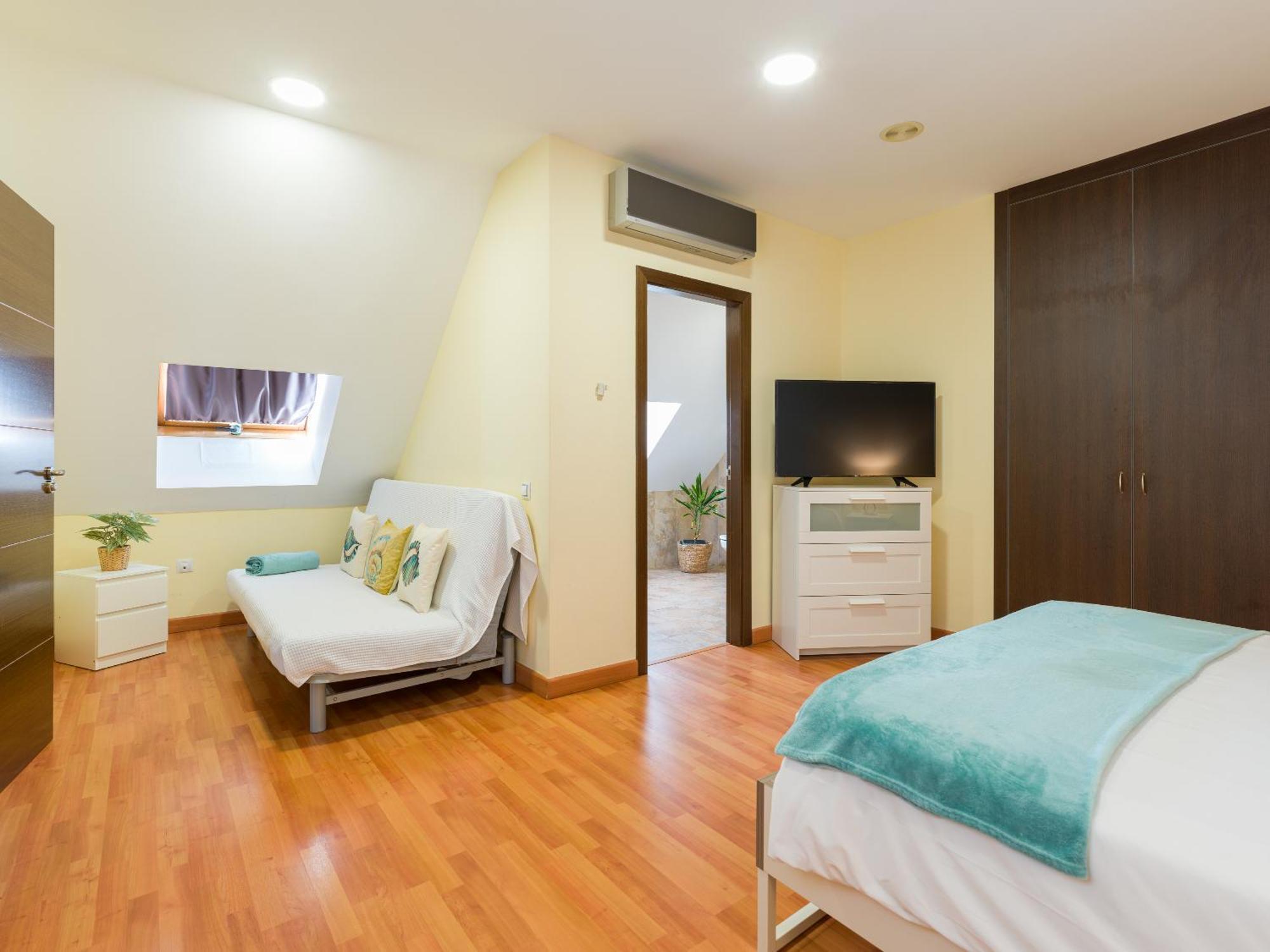 City Family Avatar Duplex Near The Beach Лас-Пальмас-де-Гран-Канария Экстерьер фото